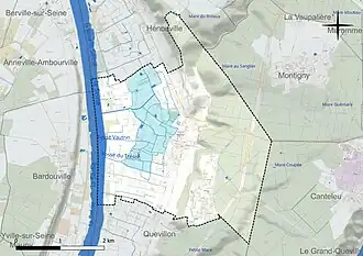Carte en couleur présentant le réseau hydrographique de la commune