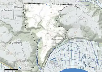 Carte en couleur présentant le réseau hydrographique de la commune