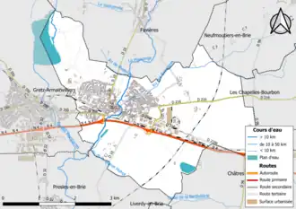 Carte en couleur présentant le réseau hydrographique de la commune