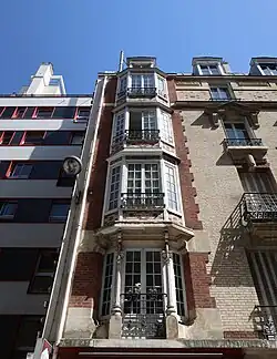 Bow windows au no&nbsp;7.