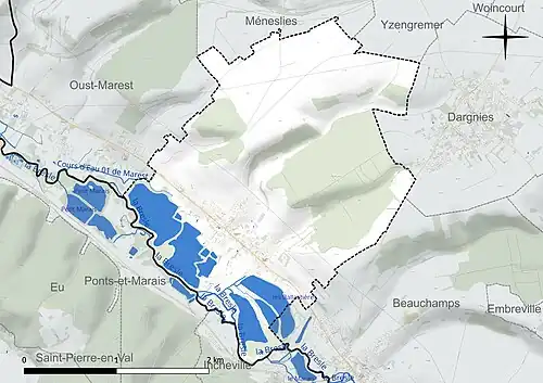 Carte en couleur présentant le réseau hydrographique de la commune