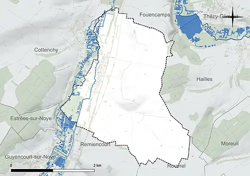 Carte en couleur présentant le réseau hydrographique de la commune
