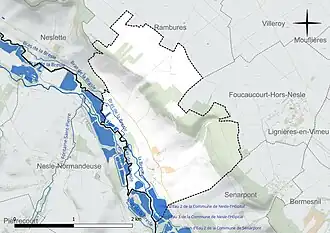 Carte en couleur présentant le réseau hydrographique de la commune