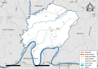 Carte en couleur présentant le réseau hydrographique de la commune