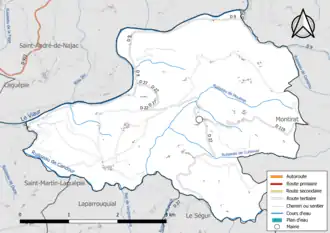 Carte en couleur présentant le réseau hydrographique de la commune