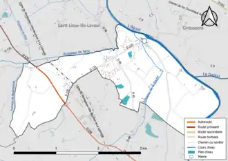Carte en couleur présentant le réseau hydrographique de la commune