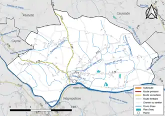 Carte en couleur présentant le réseau hydrographique de la commune