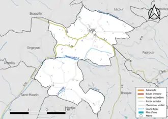 Carte en couleur présentant le réseau hydrographique de la commune