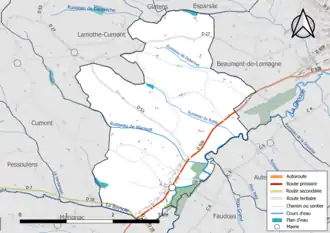 Carte en couleur présentant le réseau hydrographique de la commune