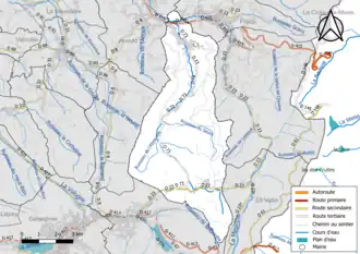 Carte en couleur présentant le réseau hydrographique de la commune
