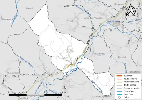 Carte en couleur présentant le réseau hydrographique de la commune