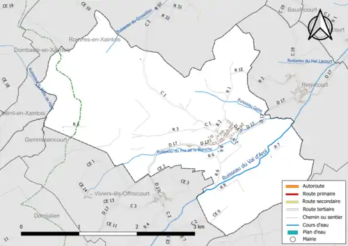 Carte en couleur présentant le réseau hydrographique de la commune