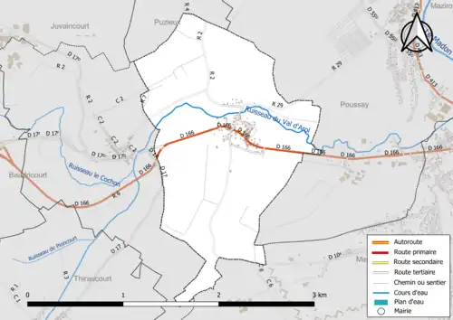 Carte en couleur présentant le réseau hydrographique de la commune