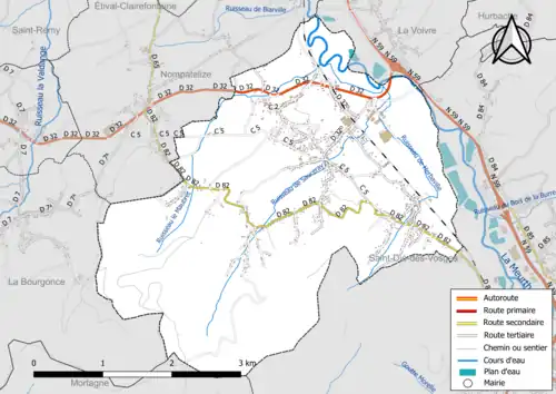 Carte en couleur présentant le réseau hydrographique de la commune