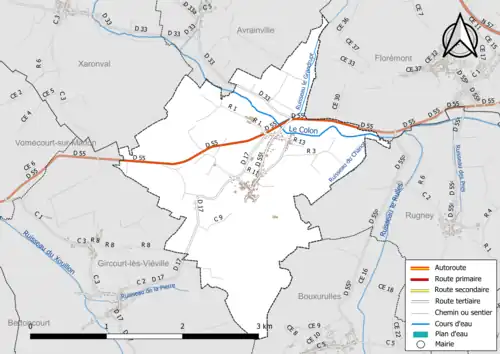 Carte en couleur présentant le réseau hydrographique de la commune