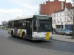 Jonckheere Transit 2000 M de Lijn (côté gauche).