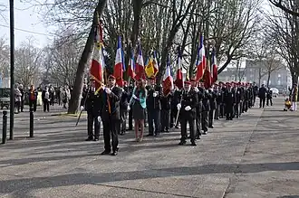 Le 9e&nbsp;régiment de chasseurs parachutistes à Laval pour une assemblée générale (mars 2012).
