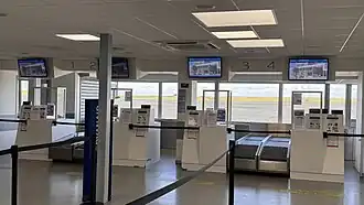 Zone départs (banques 5 à 7).