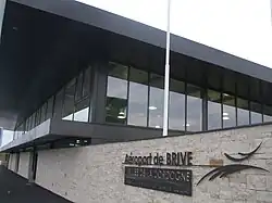 Aérogare de l'aéroport de Brive Vallée de la Dordogne, France