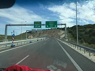 La A5 à Pediní (en).