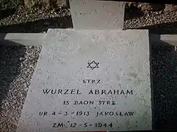 Une tombe juive dans le cimetière du Mont-Cassin.