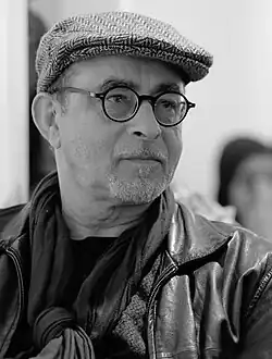 Description de cette image, également commentée ci-après