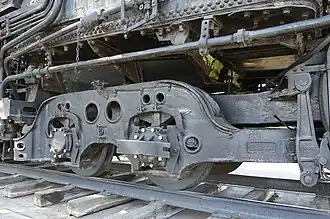 Le bissel « Delta » à deux essieux de la 242 no 3759 de l'Atchison, Topeka and Santa Fe Railway.