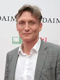 Description de cette image, également commentée ci-après