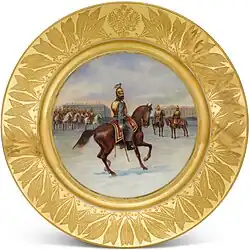 Porcelaine de la manufacture impériale représentant un cavalier en grand uniforme pour l'hiver (1893)