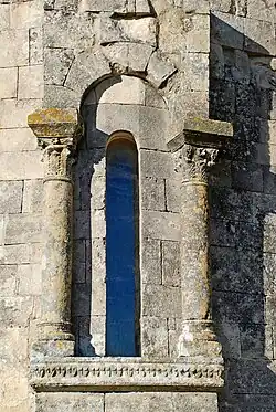 La fenêtre de l'abside centrale.