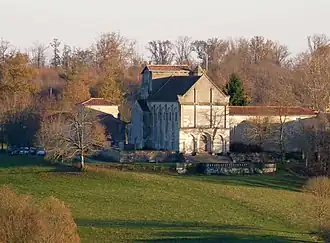 L'abbaye vue de l'ouest.