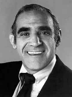 Abe Vigoda (Tessio)
