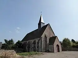 Abords de l'église Saint-Martin.