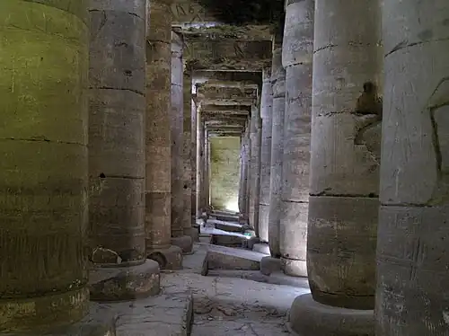 Deuxième salle hypostyle