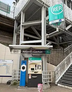 L'accès no&nbsp;2 « Marché Carnot ».