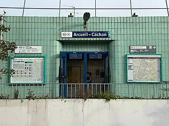 L'accès no&nbsp;4 « Rue de la Gare ».