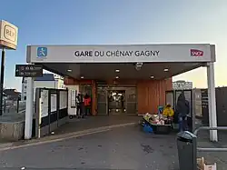 L'accès « Place Tavernelle ».