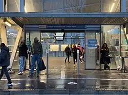 L'accès no&nbsp;4 « Avenue du Pavé-Neuf ».