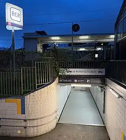 L'accès no&nbsp;4 « Rue Victor Hugo ».