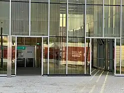 L'accès no&nbsp;2 « Rue des Routiers ».