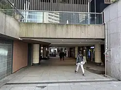 L'accès no&nbsp;4 « Quai Paul Doumer ».