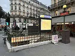 L'accès no&nbsp;5, « Rue de Turbigo ».