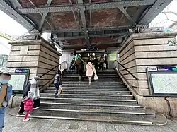 L'accès no&nbsp;4 « Boulevard de la Chapelle ».