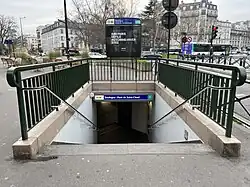 L'accès no&nbsp;2 « Avenue Jean-Baptiste-Clément ».