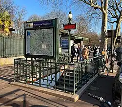 Accès no&nbsp;6, bois de Vincennes.