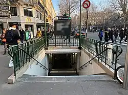 L'accès no&nbsp;1 « Boulevard Saint-Michel ».