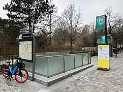 L'accès no&nbsp;2 « Rue de l'Ambroisie ».