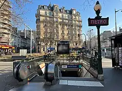 L'accès no&nbsp;1 « Rue Faidherbe ».