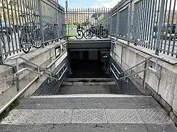 L'accès no&nbsp;3 « Place du 11-Novembre-1918 ».