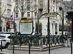 L'accès no&nbsp;1 « Avenue Kléber ».